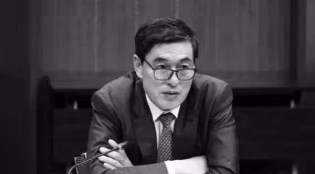歌后毛阿敏:丈夫病逝1年後,留下260億遺產,如今的選擇令人淚目