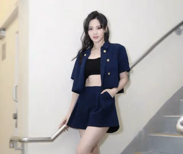 TVB知名花旦被曝因性格高傲,得罪台前幕後不自知,遭雪藏近兩年