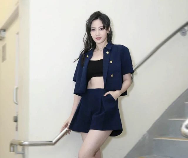 TVB知名花旦被曝因性格高傲,得罪台前幕後不自知,遭雪藏近兩年