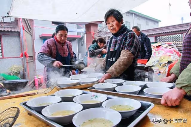 在婆家待了四天,臨走前一晚掀了桌,妻子憤然:這年你們自己過!