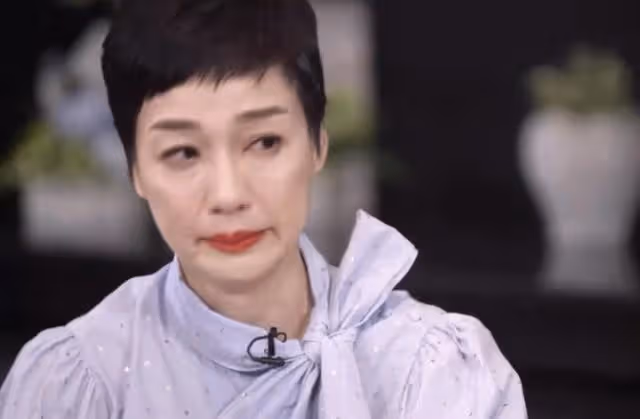 人氣急升！TVB知名女星榮升視後瘋狂接工作，自曝最想拍黑絲廣告