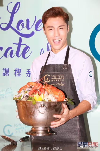 25歲TVB男神鼻樑變高遭網民質疑整容!港男亞軍入行6年成女神收割機