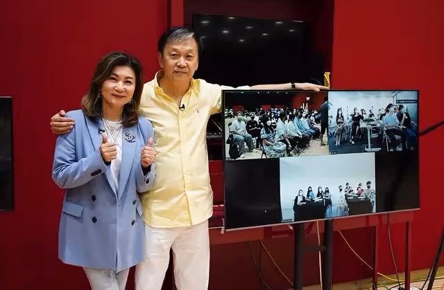 TVB高層自家豪宅聚餐，陣容堪比頒獎禮，透露黃宗澤最受內地歡迎