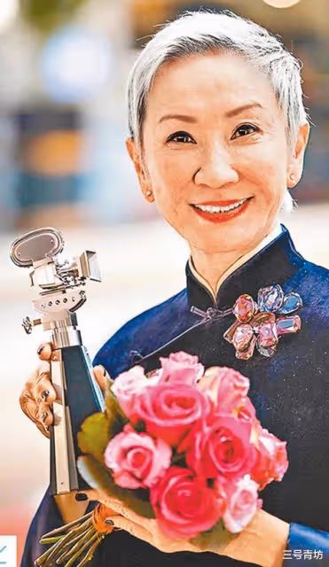著名製片人施南生：與導演徐克離婚後，71歲無兒無女的她如何了？