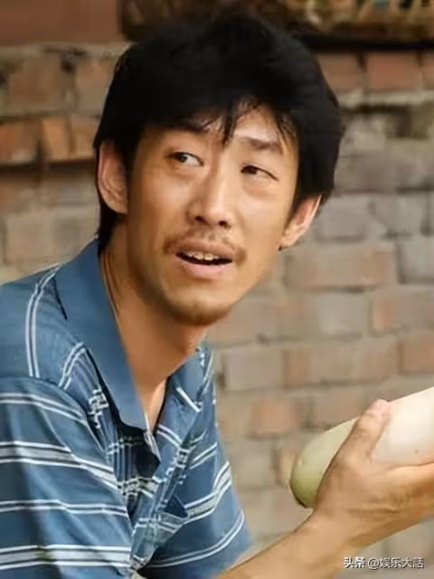 「瘋驢子」原來才是最大贏家，妻子貌美如花，自己還是詩人和畫家