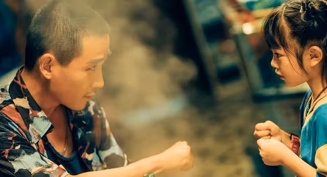 賣了17個億，看哭上萬人，還捧出一個影帝，這電影後勁太大了