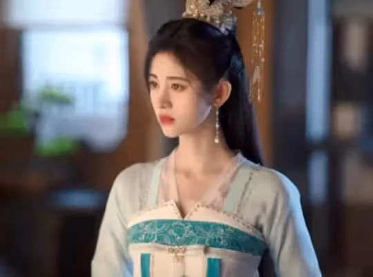 五官模糊,帥哥美女變臉,影視劇濾鏡能有多離譜?