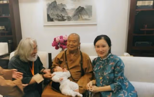 96歲佛光寺星雲大師圓寂!張紀中發文悼念,嬌妻露肩著裝惹熱議