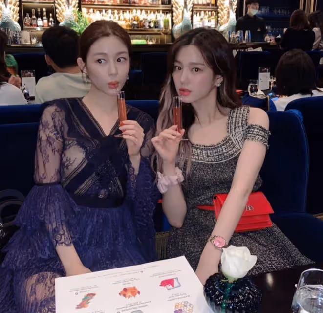 李昇基官宣結婚惹爭議,岳父因詐騙入獄,好友李敏鎬在線調侃