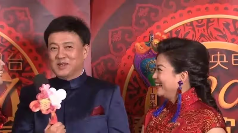 歌唱家張也：單身54年無兒女，和「男閨蜜」呂繼宏相伴21年惹人羨