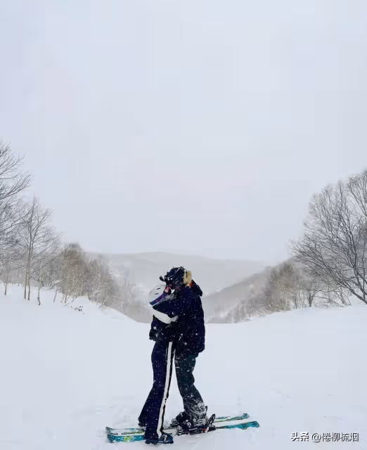 James J公開與女友的浪漫同框, Taew 前男友攜伴同行