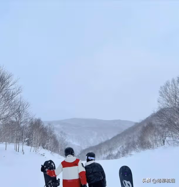 James J公開與女友的浪漫同框, Taew 前男友攜伴同行