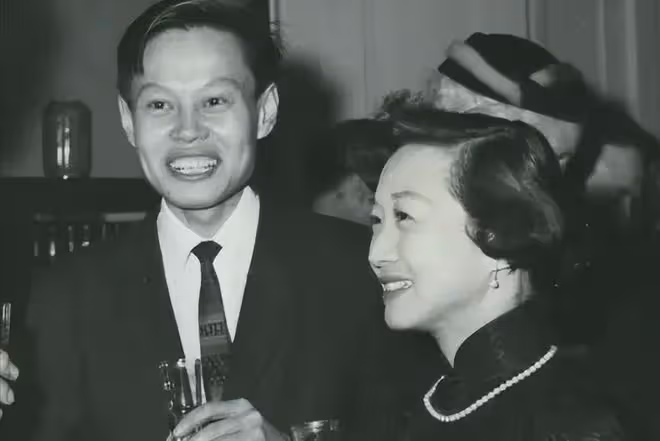 19年過去了,楊振寧表示將全部財產給翁帆,網友:她終得到想要的