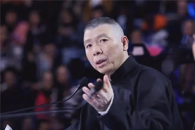 知名導演被曝潛規則選妃,私生活混亂私生子無數,馮小剛等人躺槍