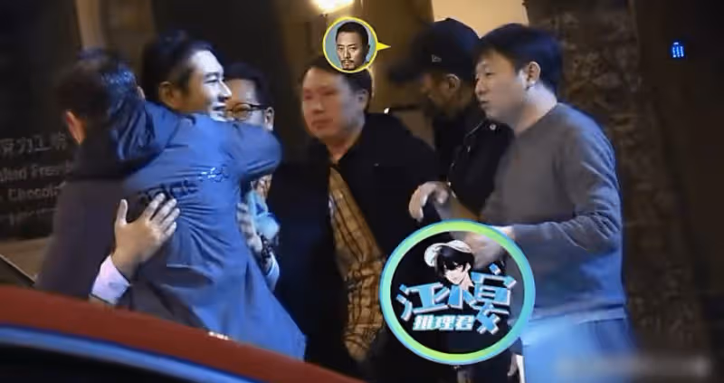 黃曉明與女製片人室內親密!兩人貼臉擁抱,靠懷並做舉止略顯曖昧