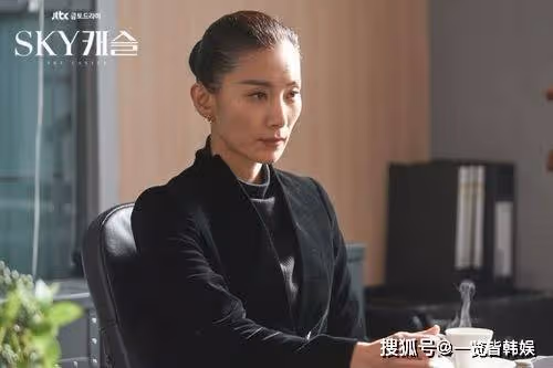 金瑞亨長發溫婉動人 50歲追星少女心不減 曾遭前男友PUA至今單身