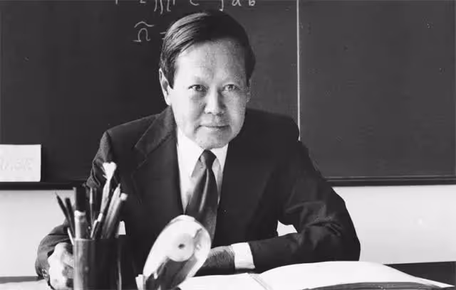 網友曝101歲楊振寧病重恐時日不多,曾說想活過120歲,多陪陪翁帆