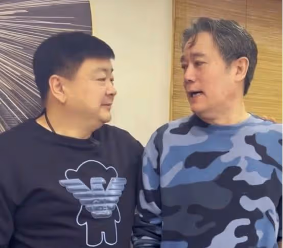 狂飆反派趙立冬近照曝光!走紅後忙著聚會,被調侃戲外也不像好人