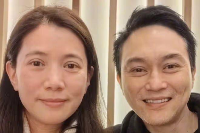 袁詠儀張智霖慶結婚22周年，素顏出鏡不加美顏，肌膚鬆弛衰老明顯
