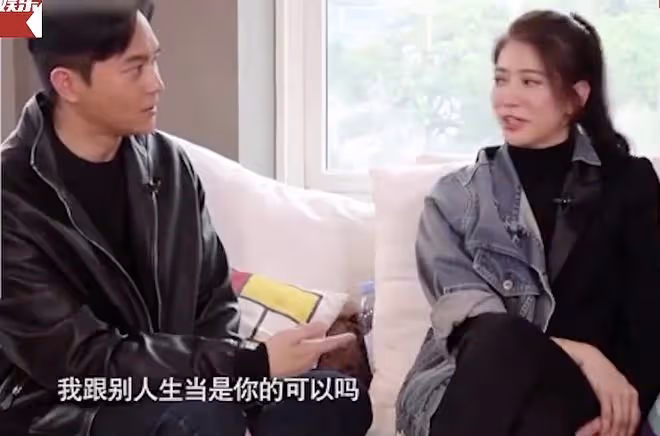 袁詠儀張智霖慶結婚22周年，素顏出鏡不加美顏，肌膚鬆弛衰老明顯