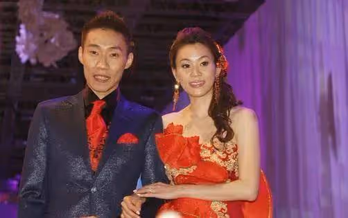 李宗偉近照:骨瘦如柴41歲像60多歲的大爺,仍然生了第三個兒子