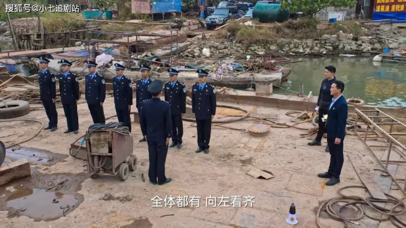 《狂飆》徐忠喊話楊健場面太尷尬?原著安欣喊話,堪比談判專家