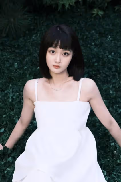 一夜四個桃色新聞大瓜，小到離婚撕破臉大到被判刑出境，個個勁爆