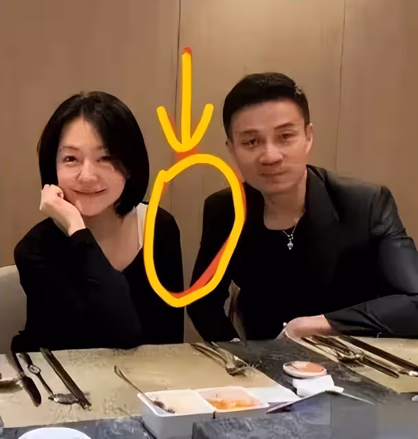 一夜四個桃色新聞大瓜，小到離婚撕破臉大到被判刑出境，個個勁爆