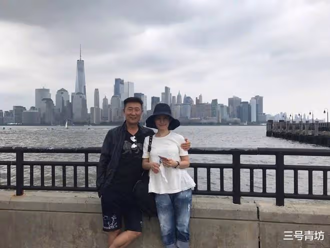 「摳門女婿」林永健：窮小子娶軍花，不舍花錢卻給岳父母買了套房