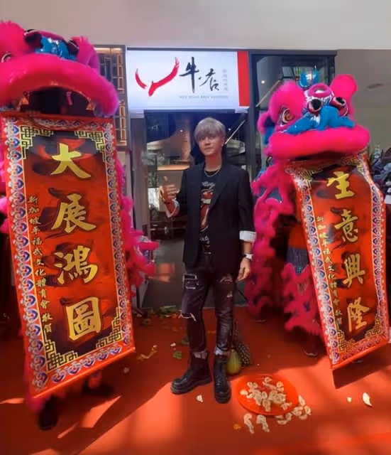 羅志祥現身店鋪剪彩,失去內地市場身價暴跌,堪比三線網紅明星