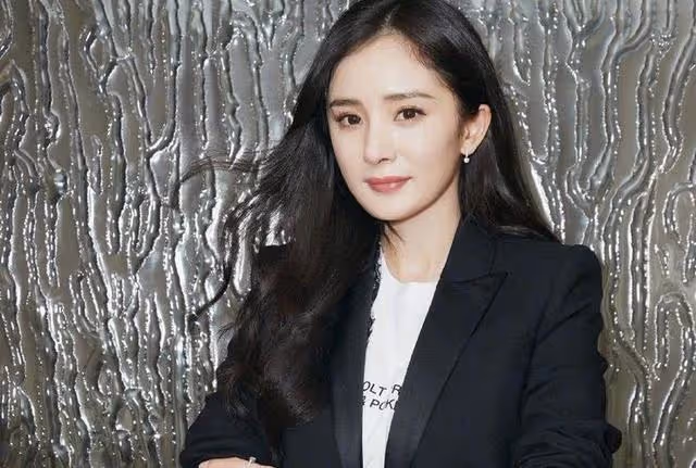 劉愷威：寧願放棄45億，也要和楊冪離婚，網友：當初的選擇太對了