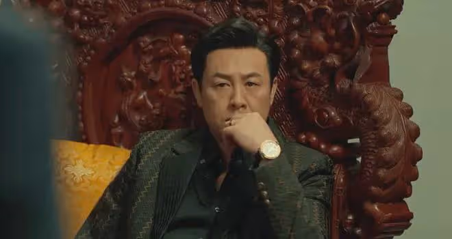 《狂飆》火到什麼程度？導演被人當遺像，司機用高啟強教育乘客