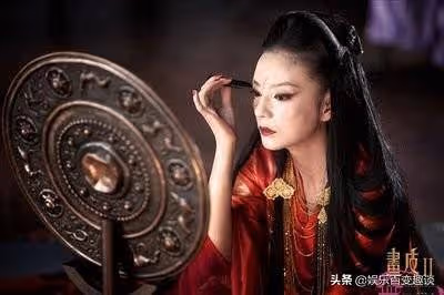 對演員來說,演活一個「小燕子「已經很牛,她卻演活5個經典角色