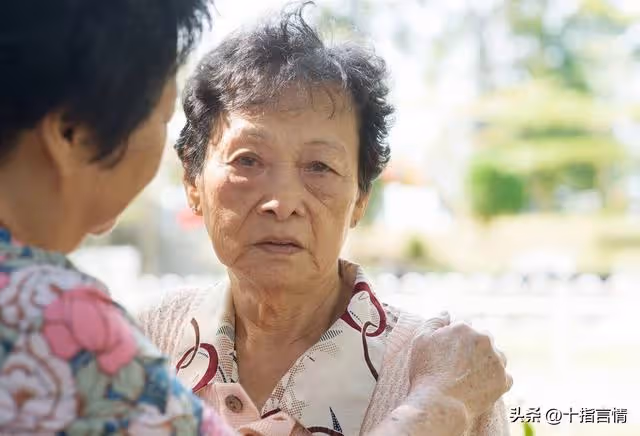 在兩個兒子家輪流養老後,我決定去女婿家住,代價是答應三個條件