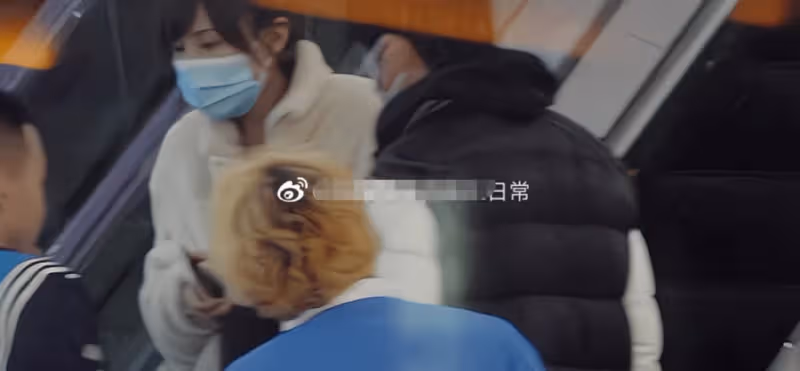 潘粵明被曝已再婚!跟尹姝貽相戀女方伴其度過低谷,網友紛紛祝福