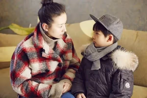 潘粵明和董潔高調復合!還曬同款美食,他能原諒董潔那些黑歷史?