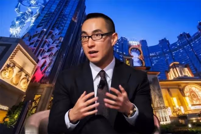 何猷龍家族事業快速擴展,與國際大佬合作,越來越像父親何鴻燊