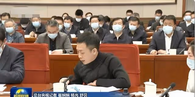 不好伺候？《狂飆》女演員暗示遭張譯欺負，劇組再惹爭議！