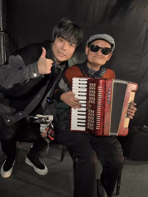 康康苦嘆「通告少」難得接到商演仍不忘帶「生活困難」的李炳輝,晚輩怒贊:私下暖舉更感人!