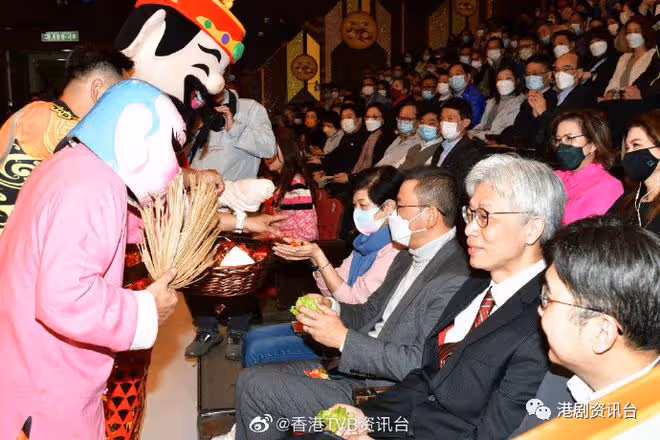 澄清抗壓力好不會與TVB解約!應屆最美港姐失蹤兩月突現身