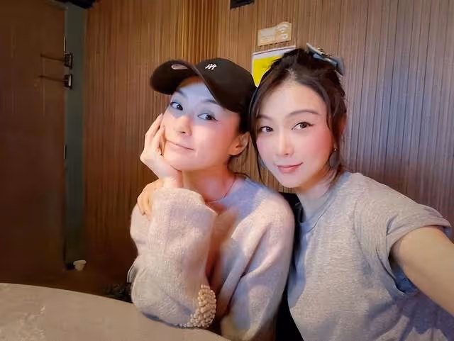 香港知名女星曬照少女味十足,重演武俠劇角色,卻被指像青樓舞女
