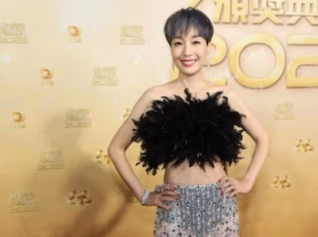 罕同框!TVB視後新戲上映獲前夫攜母到場支持,離婚7年仍關係融洽