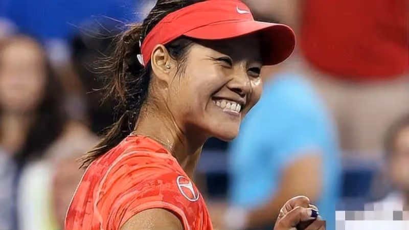 網球一姐李娜40歲變美登時尚雜誌被質疑整容,高情商回答挽回面子