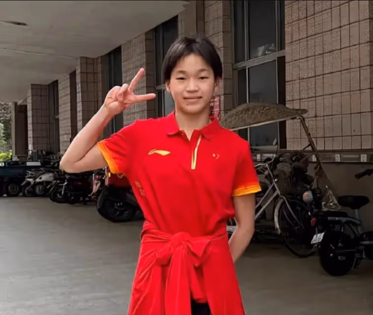 要蓋大別墅?全紅嬋老爸曬自建房惹爭議,窮人憑什麼不能翻身?