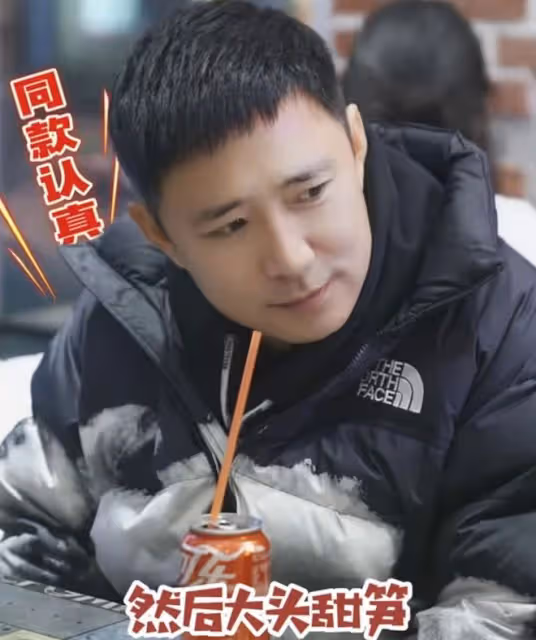 王一楠一家三口罕同框!高鑫溫柔望著女兒,愛女氣質出眾像爸爸