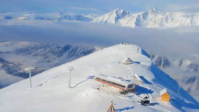 《爸爸去哪兒》?張亮:新疆吉克普林滑雪