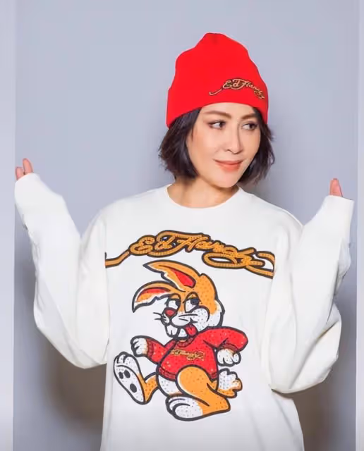 劉嘉玲帶弟媳在馬爾地夫度假，和交際花上山詩納一起曬美照