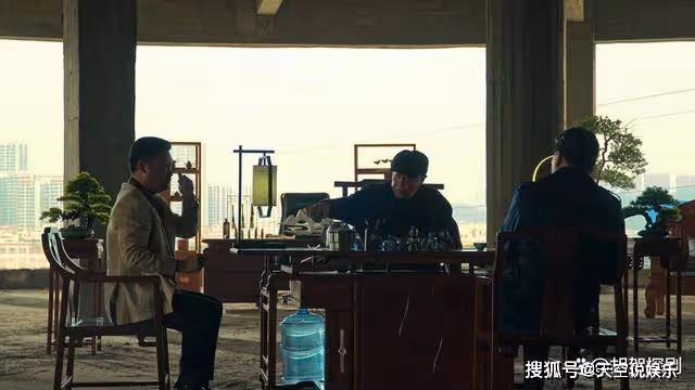 再看《狂飆》頓悟:被高啟強架空卻安享晚年,老絕戶陳泰絕不簡單