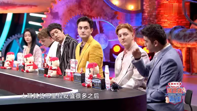 唐小強遇難細節曝光，酒店廢墟下搜到屍體，懷二胎孕妻抱屍痛哭
