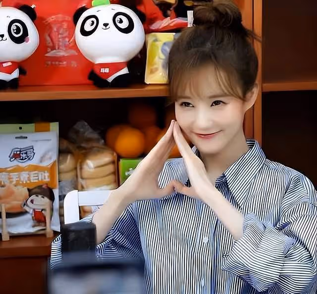 李一桐張譯幫朋友索要簽名被高葉婉拒,高葉的回應全場笑翻